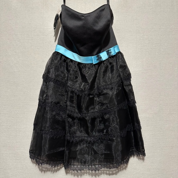 NWT Alfred Angelo Black-Blue Box Black Lace Mini Dress - size 12 - Picture 2 of 5